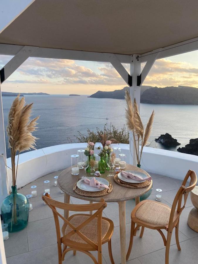 Σπίτια Τέχνης Ασπάκι Ξενοδοχείο Οία Εξωτερικό φωτογραφία