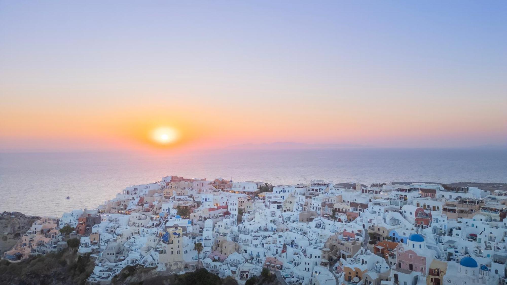Σπίτια Τέχνης Ασπάκι Ξενοδοχείο Οία Εξωτερικό φωτογραφία